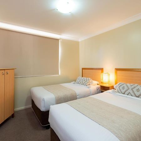 Villa Nova Motel Toowoomba Extérieur photo